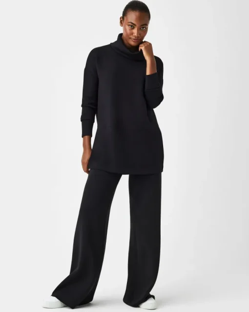 AirEssentials Turtleneck Tunic In Very Black