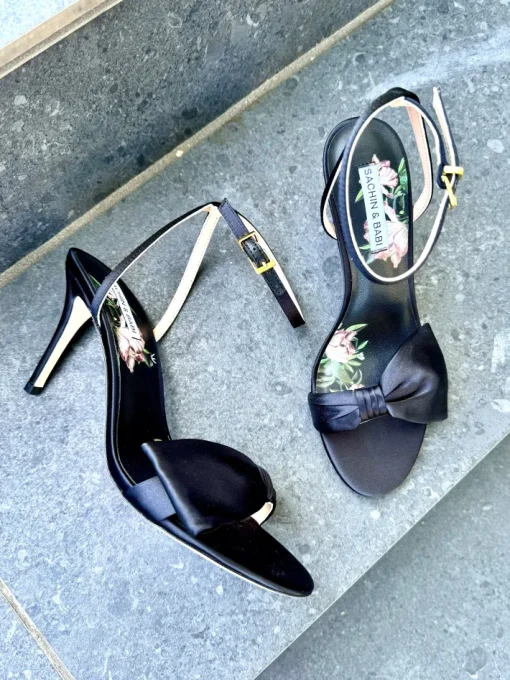 Chelsea Heel In Black