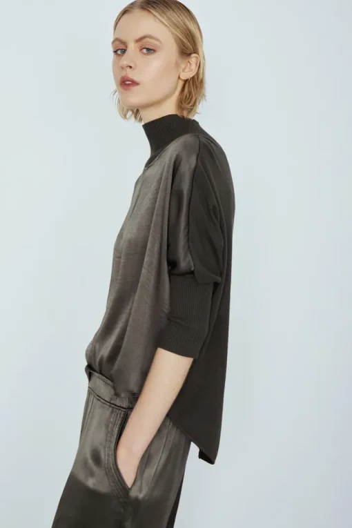 Flynn Long Sleeve Mixed Top In Dark Khaki