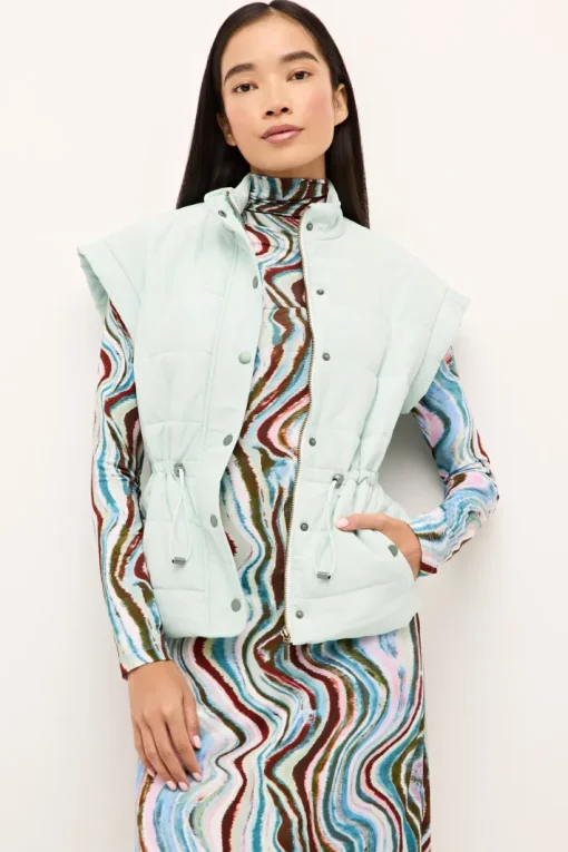 Lyndon Vest In Cornflower