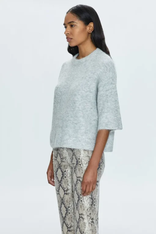 Micah Sweater Tee In Soft Grey