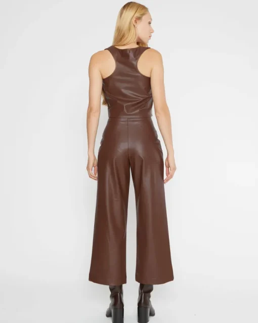 Vegan Leather Cropped Straight Leg Pant In Chestnut